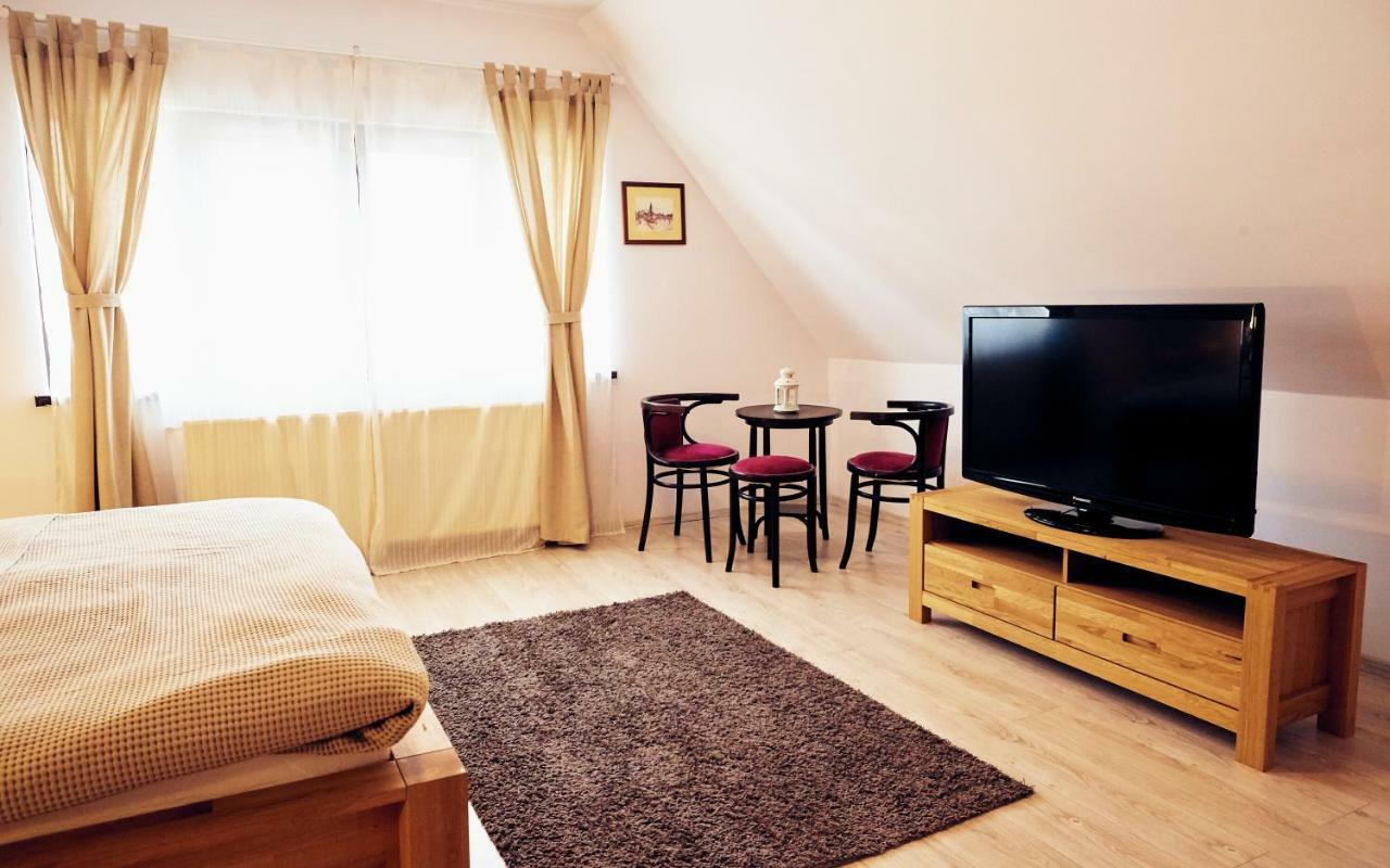 Apartament Modern Braszów Zewnętrze zdjęcie